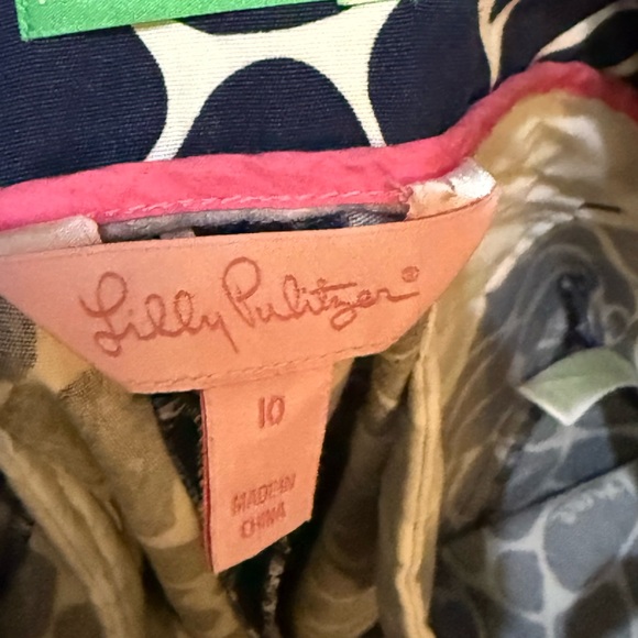 Lilly Pulitzer Crop Pants Size 10 - Picture 4 of 4